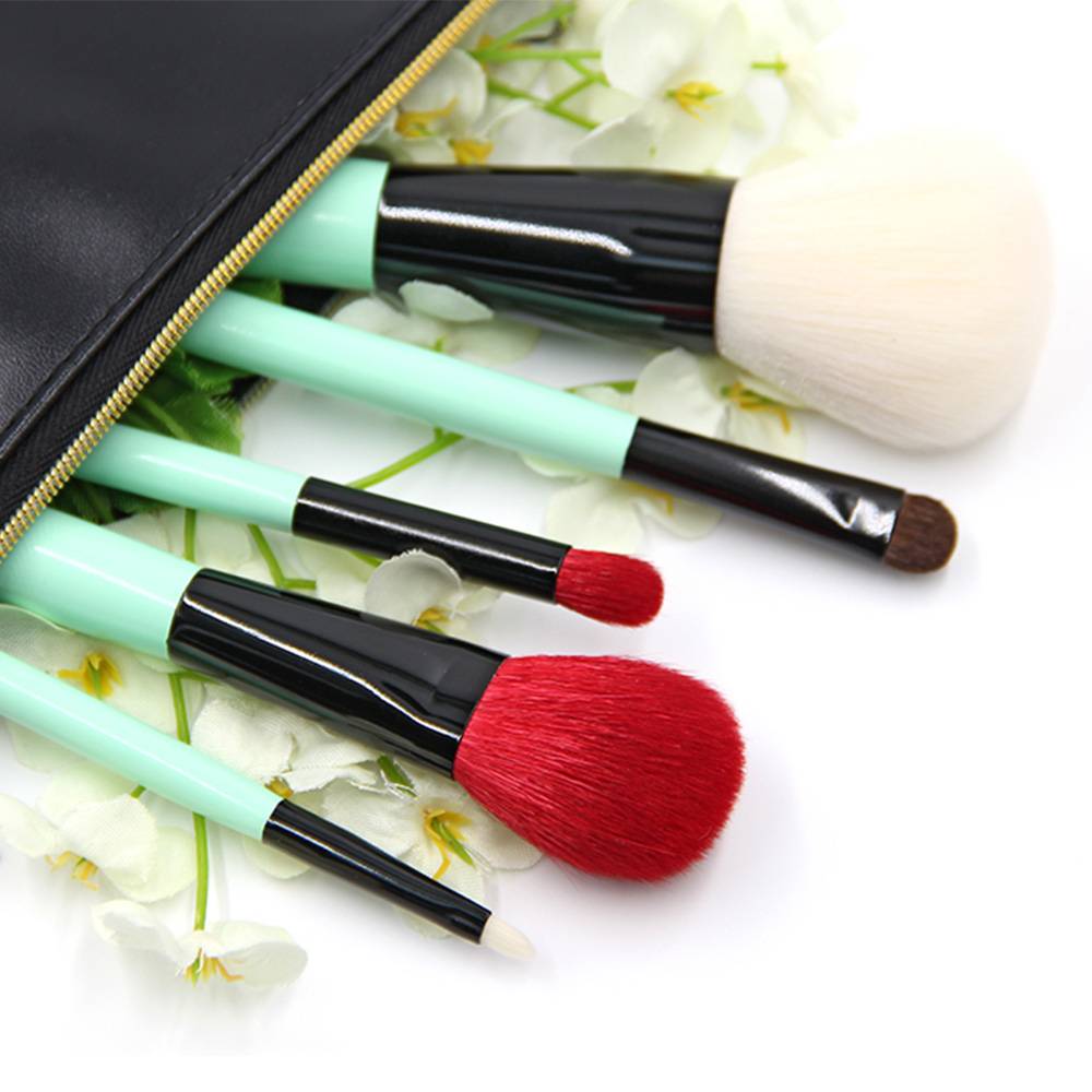 Professional High-end Makeup Kit Manufacturer Eyelash Brush Spool Eyebrow Brush Private Label Customized Personalized Label